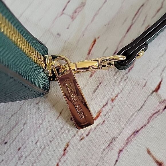 MICHAEL KORS Pebble Leather Spruce Green Wallet with Wristlet Strap - Picture 3 of 7